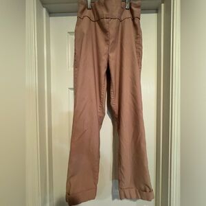 Tribal trousers in pink.